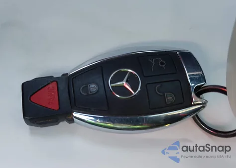 2014 Mercedes-Benz E 63 Amg S 4Matic z USA, uszkodzony, nr VIN WDDHF7GB2EA933374